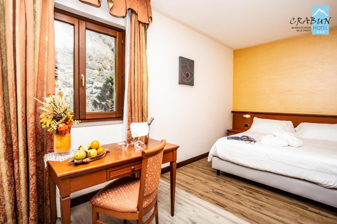 Crabun Hotel Пон-Сен-Мартин Екстериор снимка