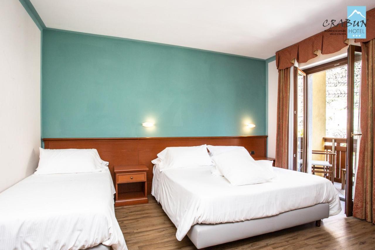 Crabun Hotel Пон-Сен-Мартин Екстериор снимка