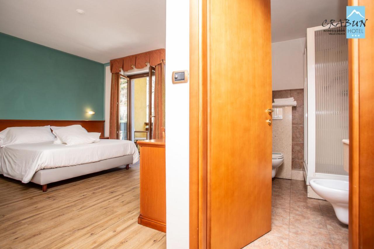 Crabun Hotel Пон-Сен-Мартин Екстериор снимка