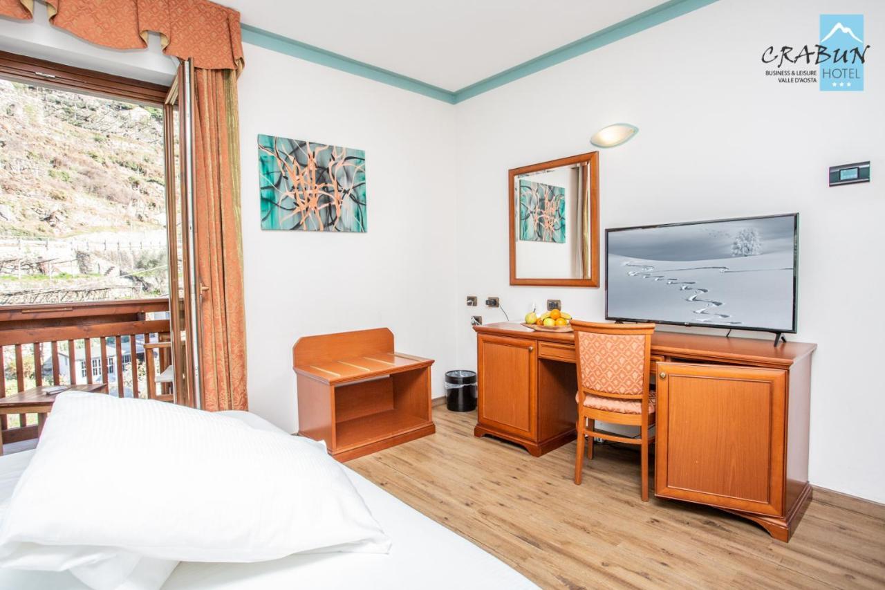 Crabun Hotel Пон-Сен-Мартин Екстериор снимка