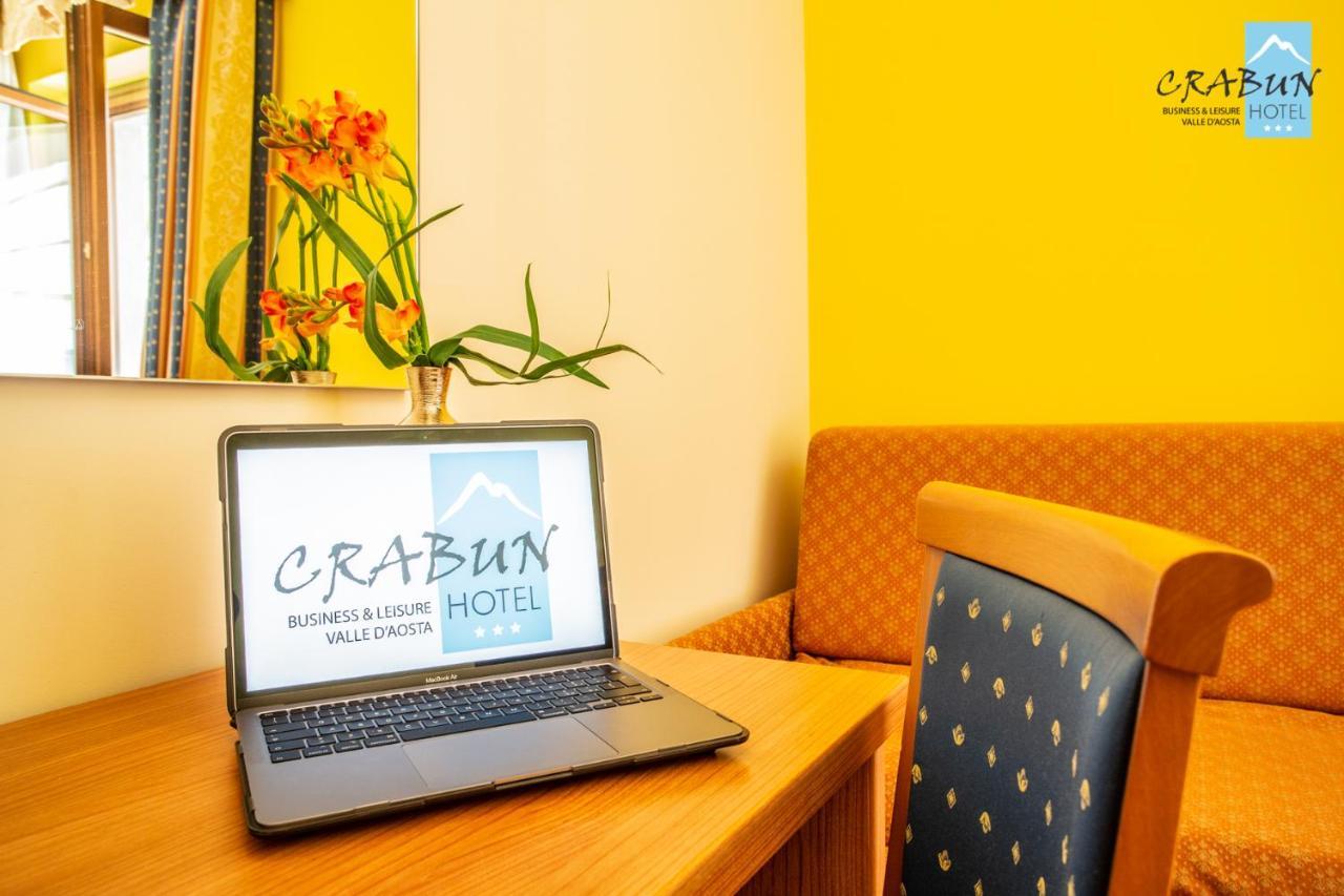 Crabun Hotel Пон-Сен-Мартин Екстериор снимка