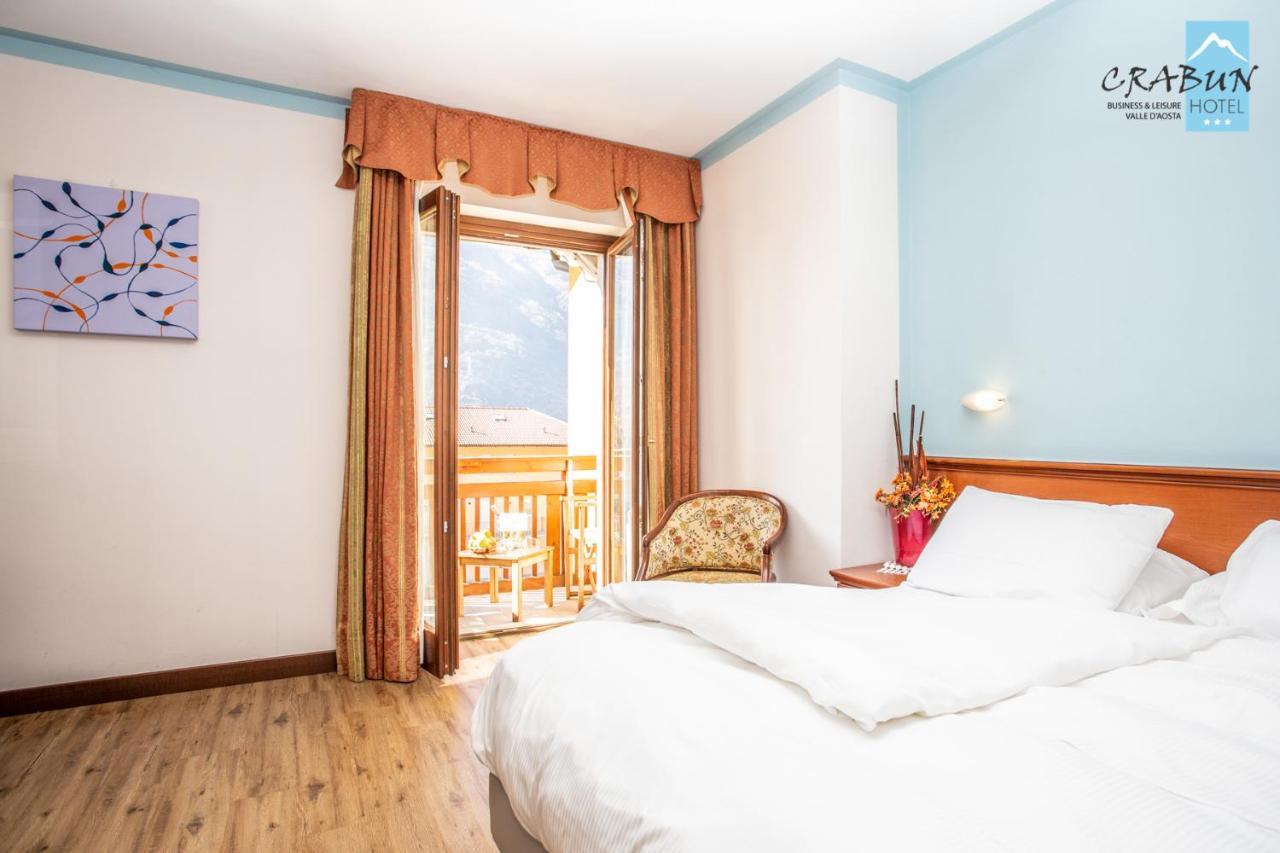 Crabun Hotel Пон-Сен-Мартин Екстериор снимка